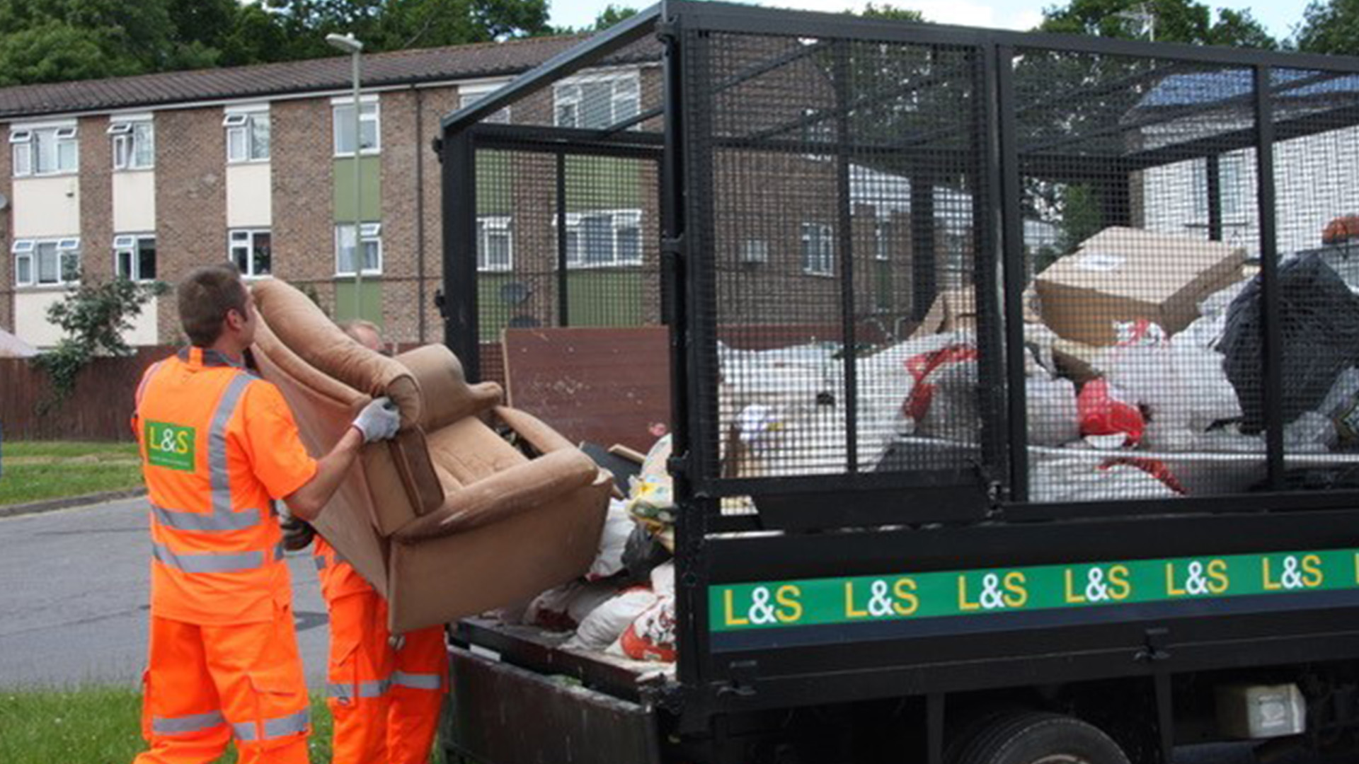 The Importance of Using a Registered Waste Carrier L&S Waste Management